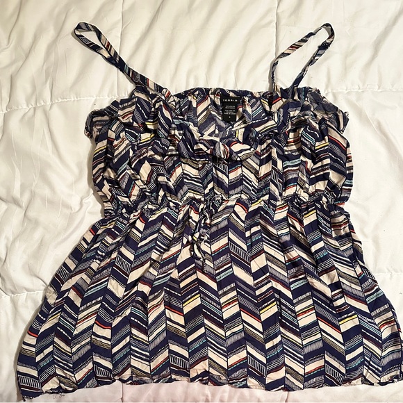 Torrid size 2 tank top - Picture 1 of 2